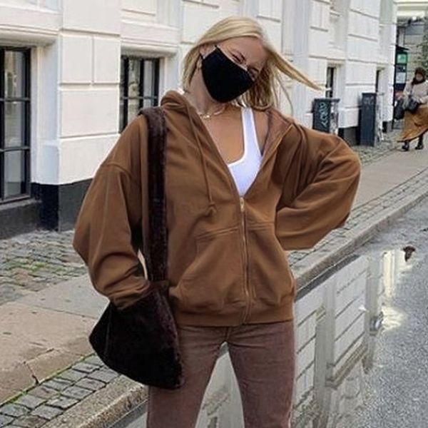 

autumn and winter 2020 overseas new women's brown loose plush sweater fashion hooded zipper top, Black