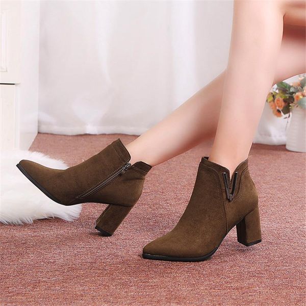 

boots 2021 autumn and winter riding female retro pointed thick with short wild suede women's, Black