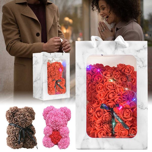 Seifenschaum-Rosenbär in Geschenkbox Teddybär-Rosenblume Künstliche Valentinstag-Hochzeits-Geburtstags-Muttertagsgeschenke für Frauen 210624