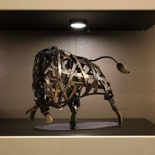

decorative objects & figurines metal weave cattle bull handicraft furnishings hollow out iron geometry modern home decoration accessories cr