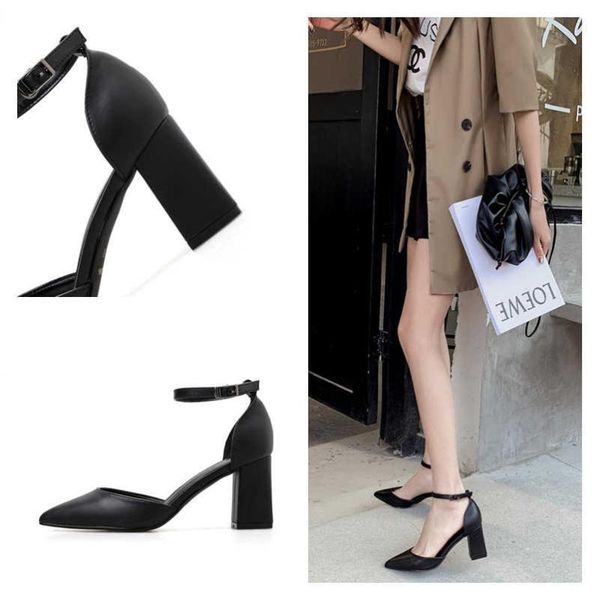 

sandals 2021 summer women's flat thick heel pointed hollow high heels professional versatile shoes, Black