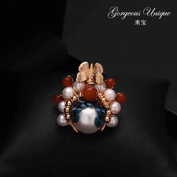 

brooch designer's national style knife ma dan peking opera mask handmade pearl personalized creative accessories, Gray