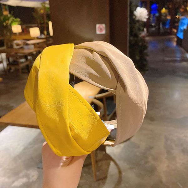 

simple wide brimmed headband headband jewelry net red out hairpin, Black;brown