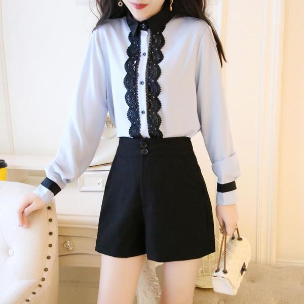 

european style lace stitching louse shirt 2021 spring leisure suit women wide-legged shorts pants two-piece outfit women's two piece, White