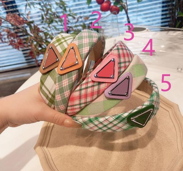

2022 korean retro letter headband design super fairy triangle fashion girly sweet hair accessories fast delivery, Silver