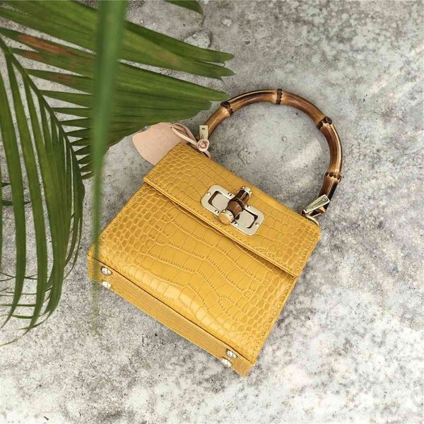 

2021 new leather slubby hand-held women s bag single shoulder crocodile cattle leather bag high grade cross net red bag