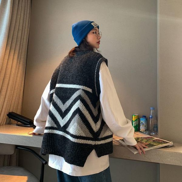 

men's vests v-neck knitted pattern cardigan sweater college style retro all-match sleeveless vest casual oversize clothes autumn, Black;white