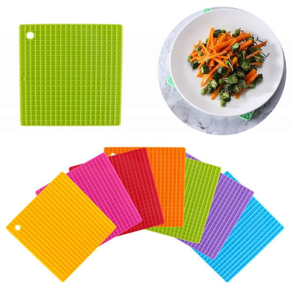 Titular do potenciômetro do silicone Trivet Mat Colher Resto Não deslizante Flexível Resistente ao calor resistente ao calor Quadrado Honeycomb Almofadas 17.5cm