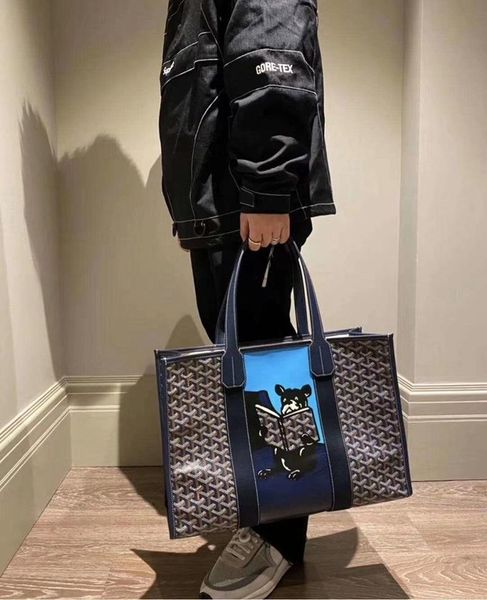 

evening bags 2021 fashion trend high-end design bucket bag with leather shoulder cute graffiti large-capacity shopping tote