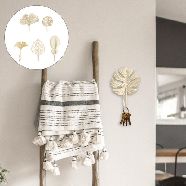 

hooks & rails 5pcs wall mounted bathroom home iron (golden, random style)