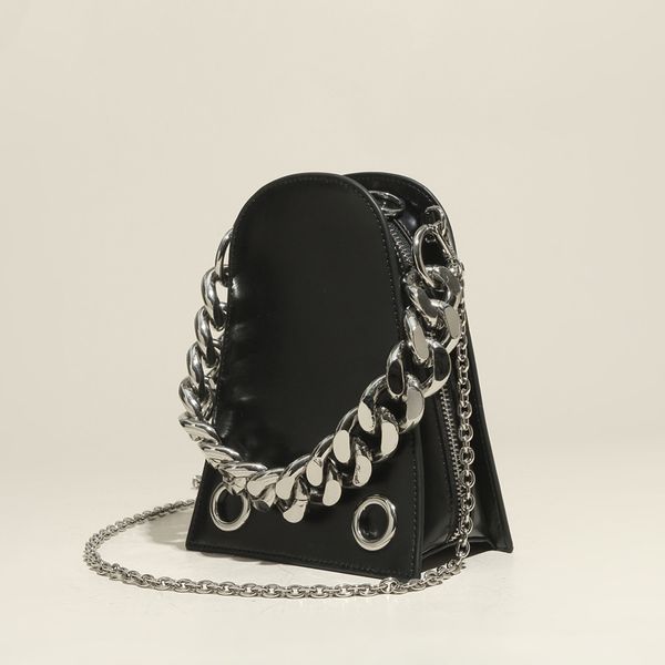 

design hand 2021 summer new leather black small square fashion one shoulder chain women's bag zbbi