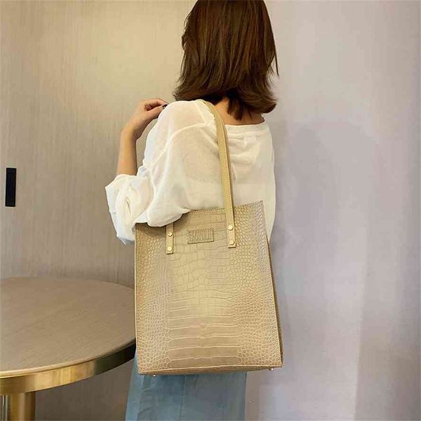 

new style of women's 2021 summer small fresh high-grade sensory tote bag
