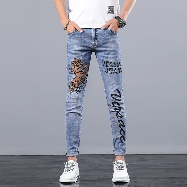 

jeans new print for men in spring and summer 2021, Blue