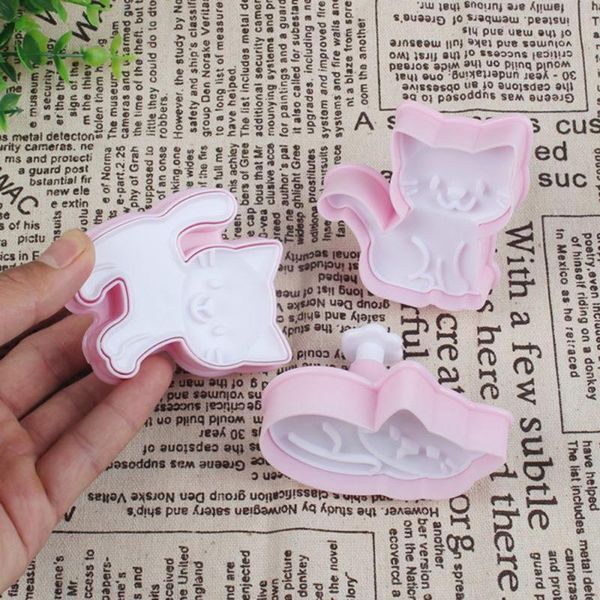 

3pcs cat baking mold householdÂ plastic biscuit making moulds fondant cutter cake pastry kitchen supplies