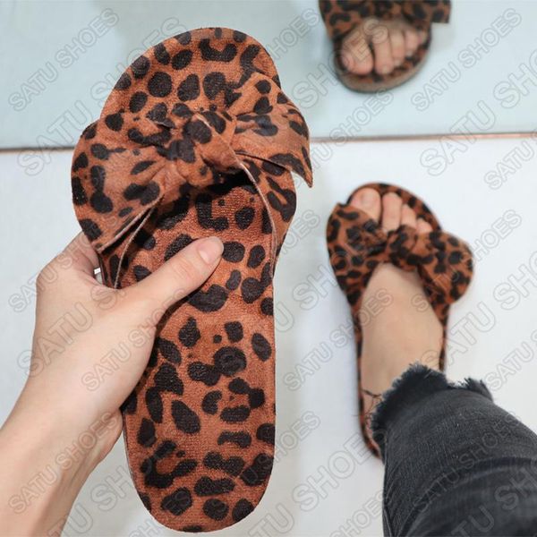 

and american women's shoes 2021 summer leopard pattern slippers bow sandals cork flat bottomed flip flops, Black