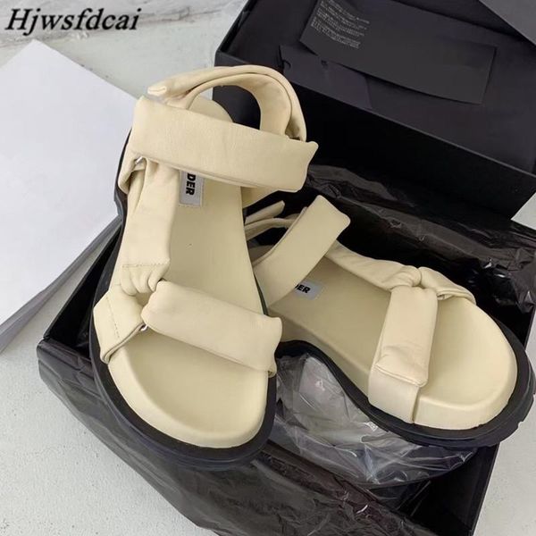 

sandals hjwsfdcai 2021 designer brand flat soft leather open toe summer fashion outdoor leisure roman shoes women, Black