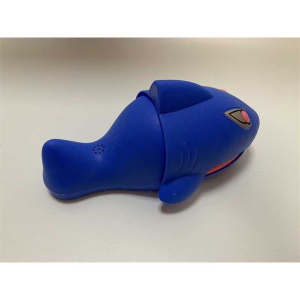

tricky electric large big shark luminous sound bite finger whole person toy 0.34