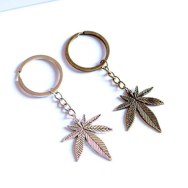 

10pcss fashion 30mm key ring metal key chain keychain jewelry antique bronze silver color plated maple leaves 39x34mm pendant