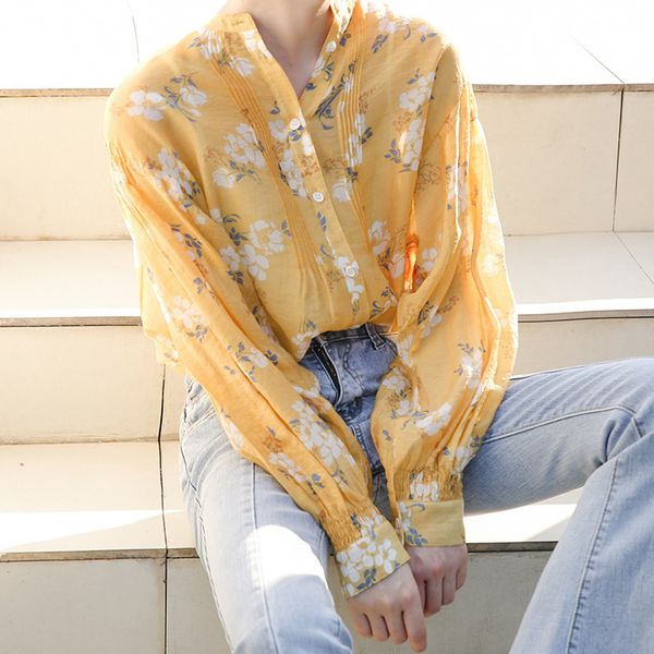 

the bat sleeve blouse shirt female chun xia joker yellow floral han edition of hong kong 210427, White