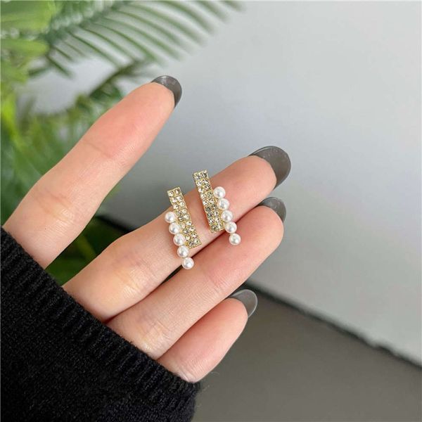 

pearl simple temperament earrings net red