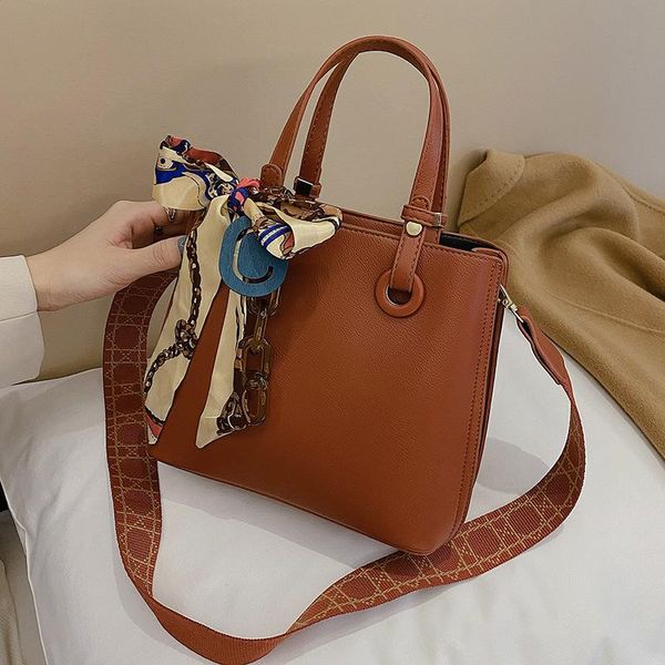 

cross body bag women's 2021 retro fashion large-capacity solid color shoulder online celebrity texture scarf messenger
