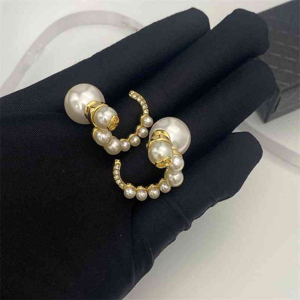 

75%off outlet new size pearl c-shaped female fashion letter moon earrings, Silver