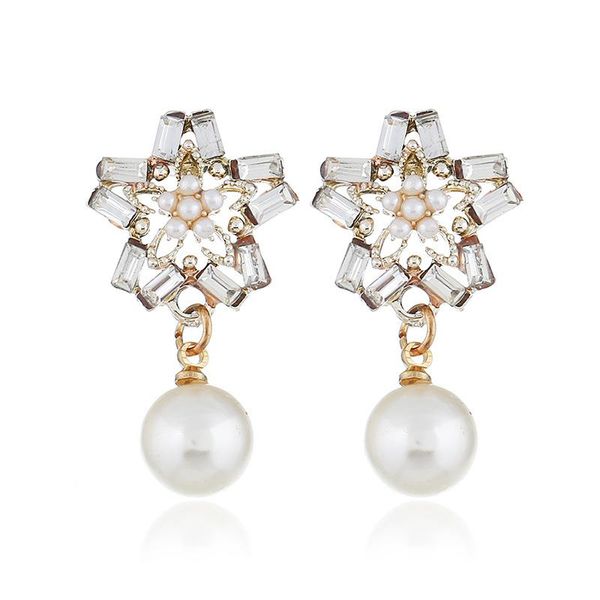 

exquisite flower pearl original earrings stud, Golden;silver