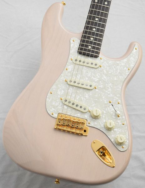

ast110g seethrough white 3.43kg electric guitar