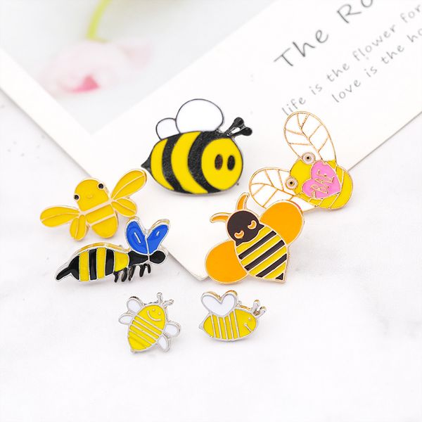 

cute cartoon animal badges honeybee pins 8pcs/set funny gold silver plated bee alloy enamel brooches for girls small jewelry gift bag hat sh, Gray
