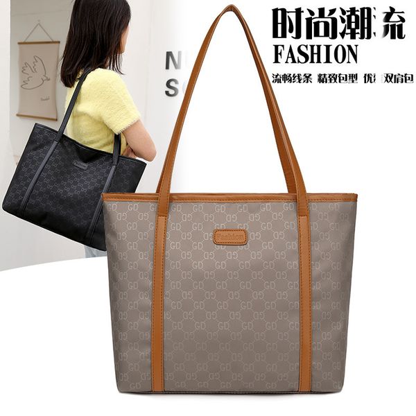 

luxury designer large capacity versatile oxford cloth bag women's new simple tote bag style one shoulder hand