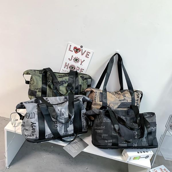 

duffel bags travel bag waterproof sports fitness adjustable gym yoga big duffle handbag for women 2021 weekend bolsa sac