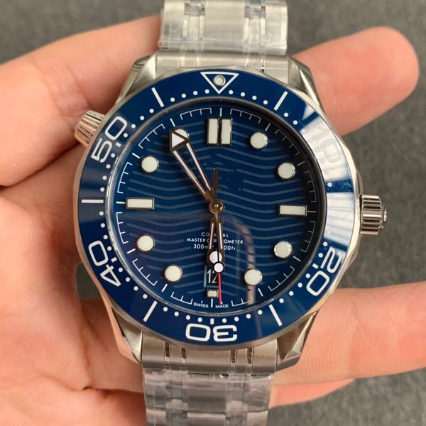 JVS Diâmetro de Relógio de Homens 42 mm equipado com 8800 Movimento Integrado Sapphire Espelho de Vidro Anel de Cerâmica de Alta Densidade de Alta Densidade 316L Fine Steel Escovado Caso WaterPro