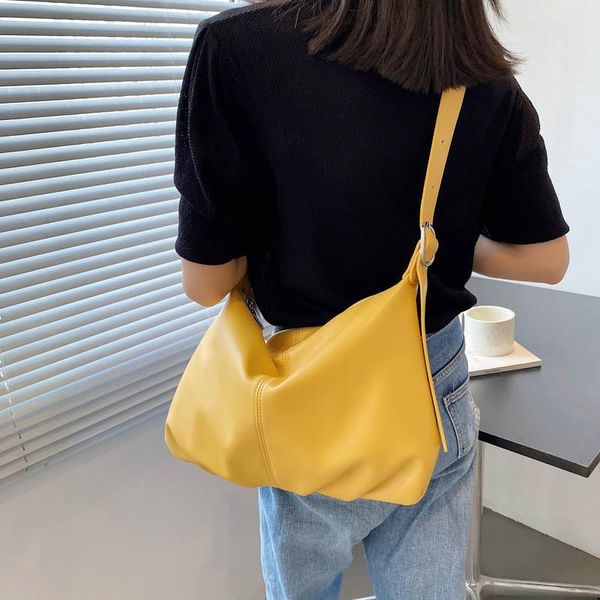 

evening bags women zipper baguette plicated handbags leather soft lady shoulder bag female middle wrinkle