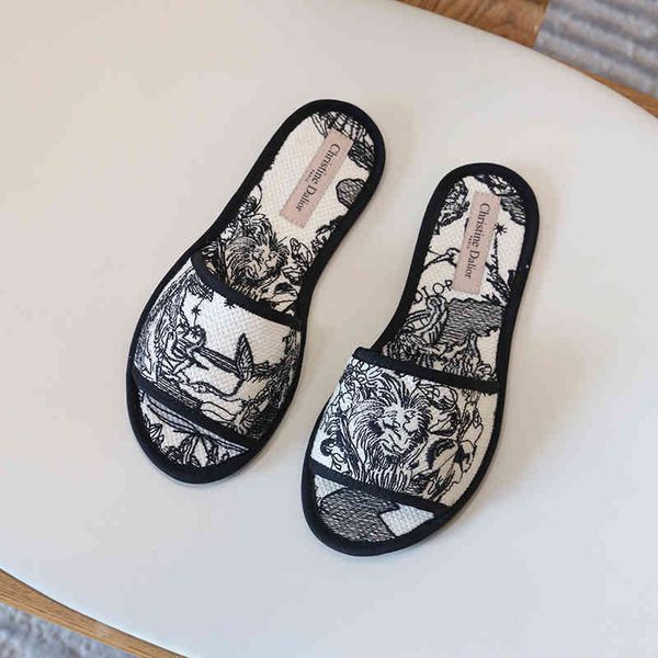 

slippers sandals 2021 summer new one line slippers women's embroidered lingge home sandals fashion outdoor flat bottom dzly, Black