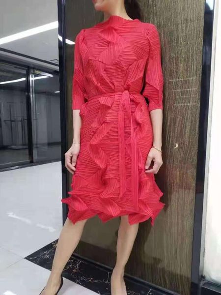 

casual dresses miyake short skirt diamond-shaped hand-pleated  dress, summer one-piece dress with three-quarter sleeves and waistban, Black;gray