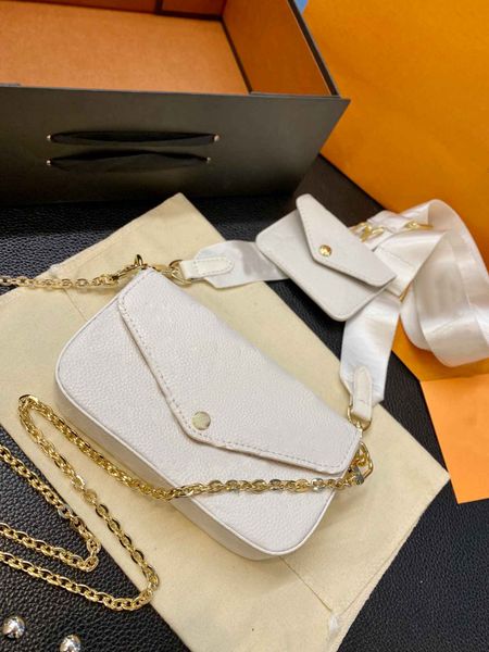 

21ss women shoulderbag casual grace trend women bags simple designers socialite style luxurys black and white