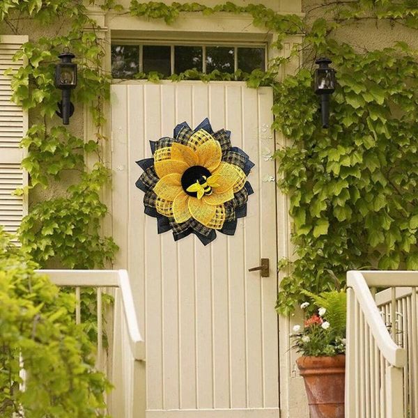 

leaf bee sunflower wreath artificial door decoration hanging wall wedding simulation pendants garland han a1a9 decorative flowers & wreaths