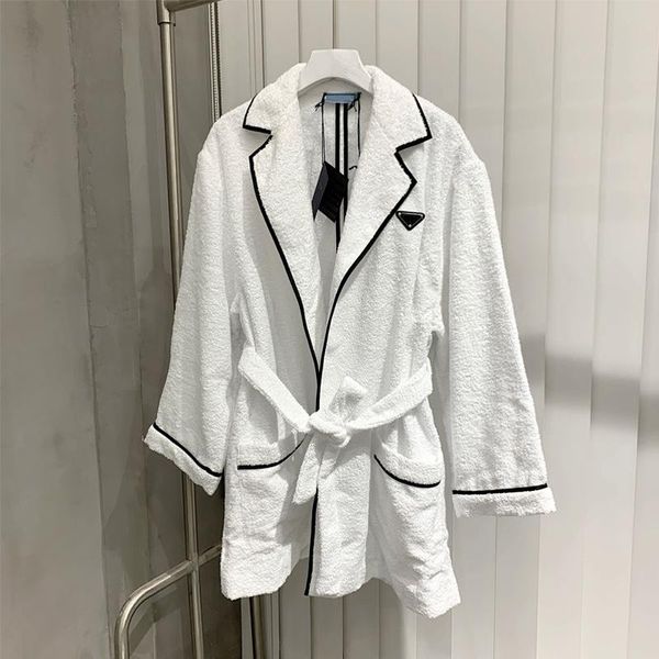 

women's wool & blends clothing 2021 autumn and winter salt sweet bathrobe suit, casual white, waist belt, body repair woolen coat., Black