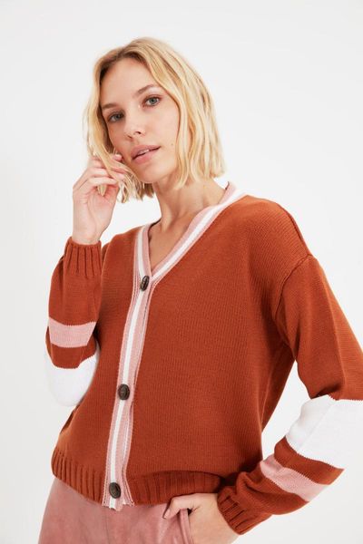 

women's knits & tees trendyol button knitwear cardigan twoaw22hi0103, White