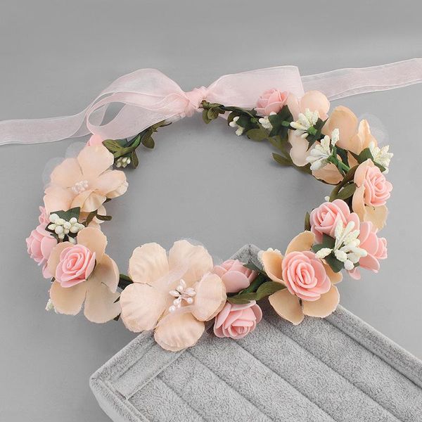 Ghirlande di fiori decorativi e cerchio per capelli in tessuto di moda americana con ghirlanda di fiori in pizzo con fascia per capelli da spiaggia opzionale a tre colori