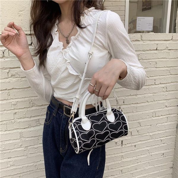 

evening bags niche design love embroidery cylinder bag 2021 trendy retro one-shoulder messenger girl hand