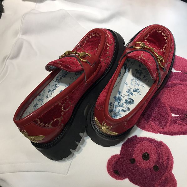

2021 designer sneaker white leather calfskin sneakers technical knit women platform sneakers designer shoes, Black;red