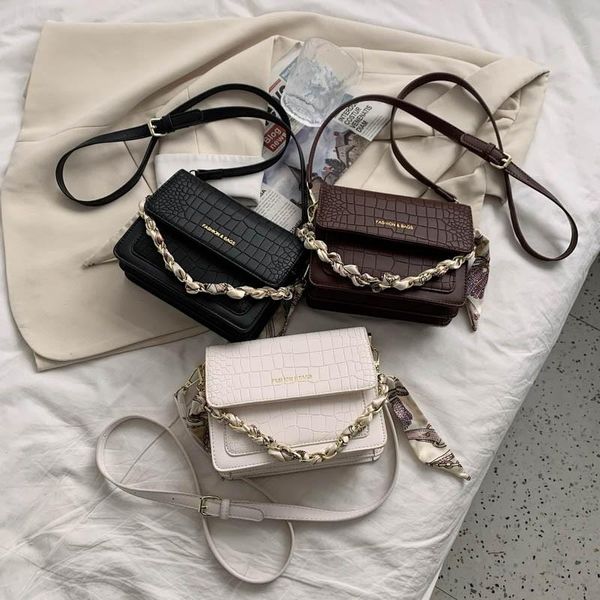 

evening bags european andamerican retro handbags2021 fashion ladies messenger small square bag korean version single shoulder underarm