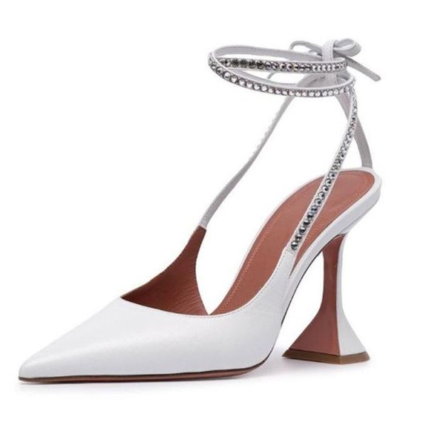 

dress shoes retro high-heeled women's shoe fashion luxury designer sandals cross strap black and white pointed toe leather