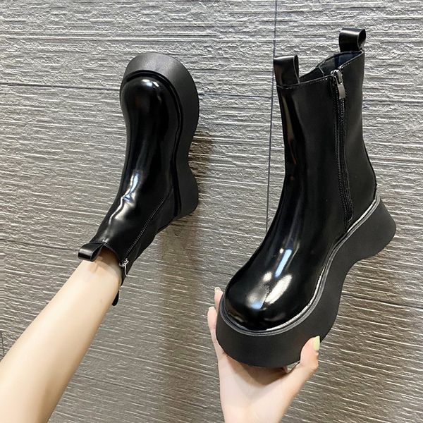 

inner heightening martin women's spring and single fashion ins cool 2021 autumn versatile thick soled short boots, Black