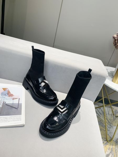 

latest designer boots women's shoes fashion luxury pra logo da soft and comfortable all leather material great quality size 35-41 good, Black
