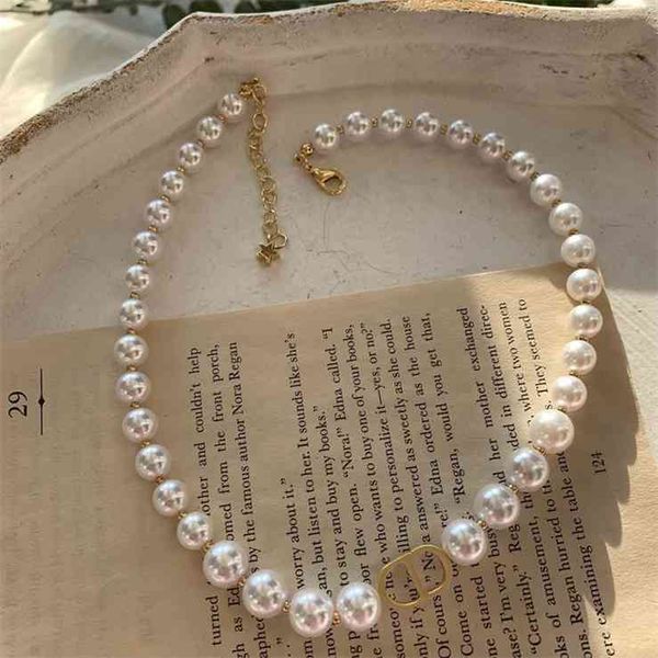 

clavicle chain lace feeling net red big tongtong clavicle temperament pearl necklace simple chain niche cd femaleup, Silver