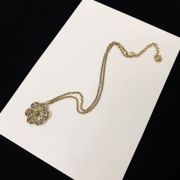 

2021 new jewelry ancient color diamond flower earrings women's doubles letter brass petal bracelet necklace set, Black