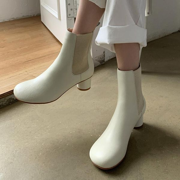 

boots 2021 autumn and winter simple single retro thick heel women's short leather mid-heel x466, Black