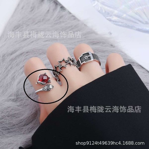 

dadongmen thai silver fox ring for men and women, Black